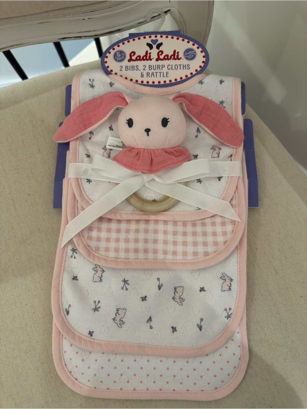 Adorable Pink Bunny Baby Bib, Rattle & Burp Cloth 5 Piece Gift Set NWT - Picture 3 of 9